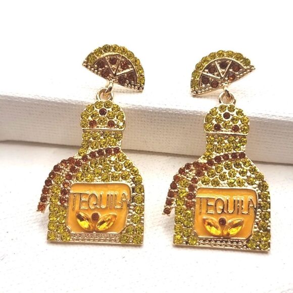 New TEQULIA BOTTLE GOLDEN YELLOW & PINK rhinestone earrings - Picture 1 of 12